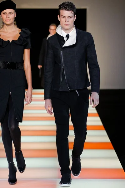 Look 29